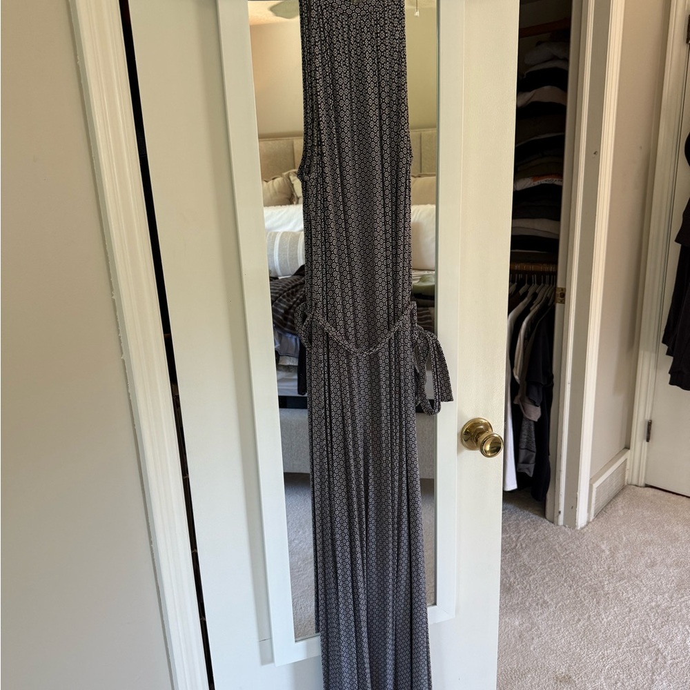Old Navy - Gray Patterned Maxi Dress